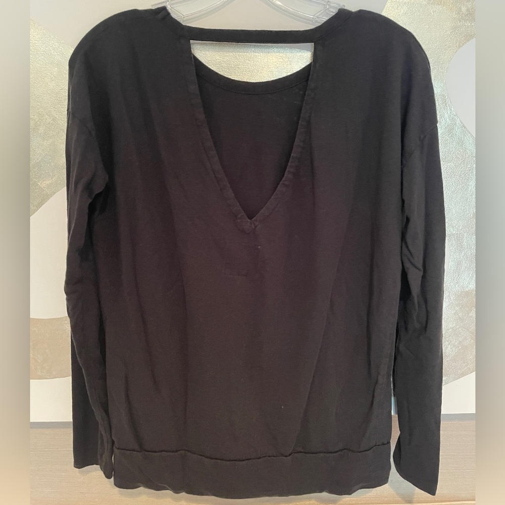 Chaser Long Sleeve Heavyweight Tee with Back V Cutout in Faded Black, XS